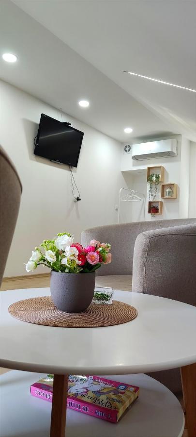 Maslina Rooms 斯梅代雷沃 外观 照片